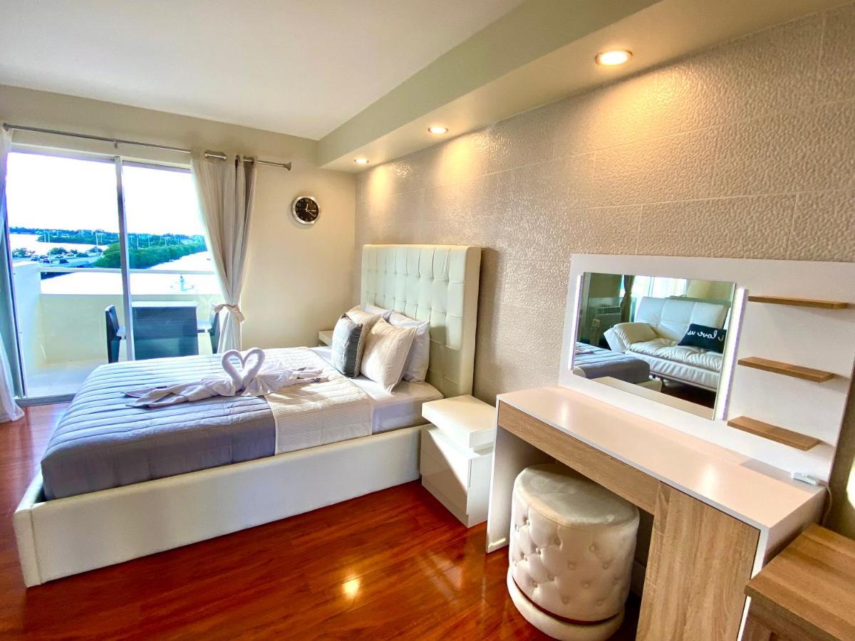Modern Waterfront Apartment With Miami Skyline View, Free Parking 5 Mins Drive To Miami Beach Luaran gambar