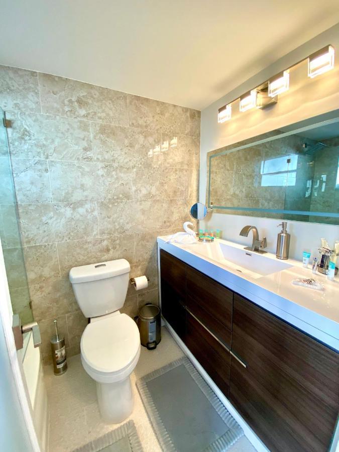 Modern Waterfront Apartment With Miami Skyline View, Free Parking 5 Mins Drive To Miami Beach Luaran gambar