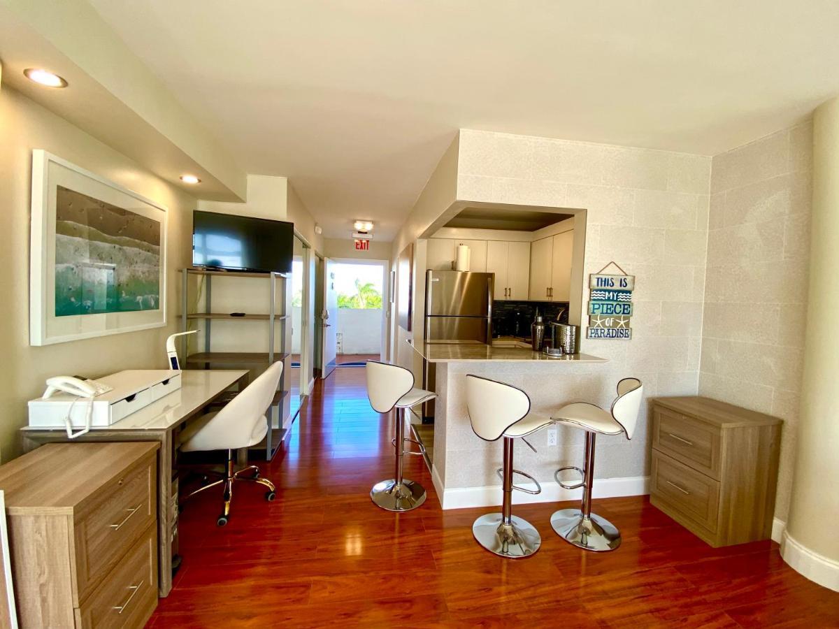 Modern Waterfront Apartment With Miami Skyline View, Free Parking 5 Mins Drive To Miami Beach Luaran gambar